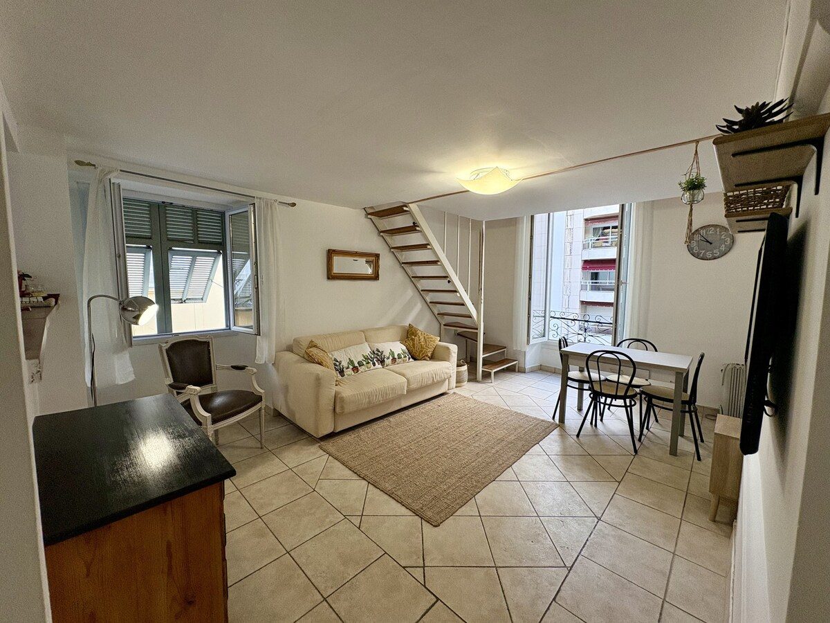 Nid Niçois (Duplex confortable & Plein-Centre)