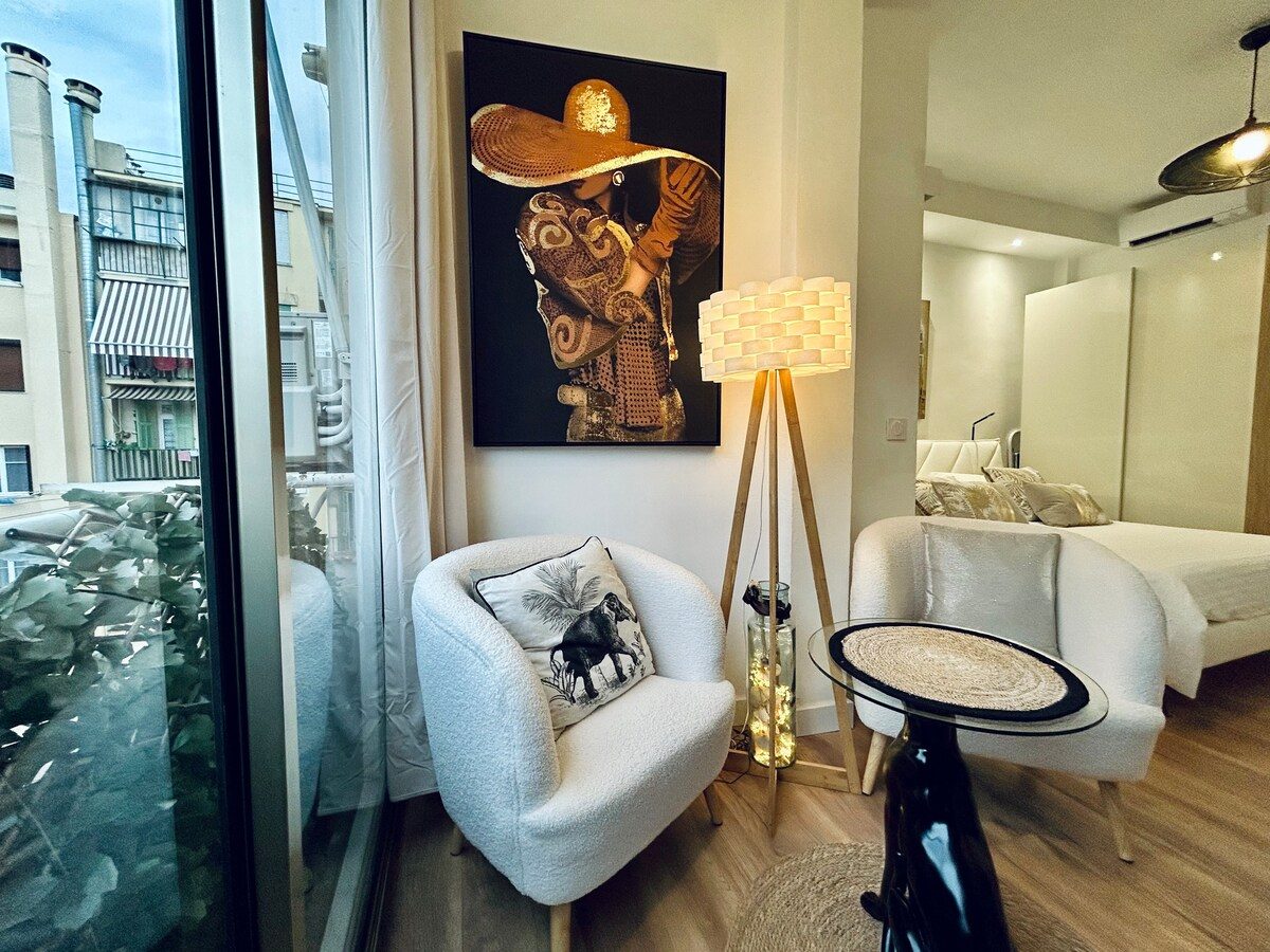 Petit Bijou (Design & Centre) - photo 2